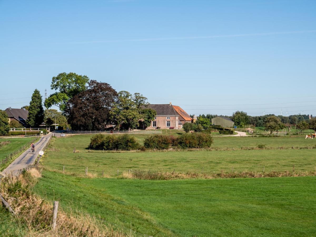 Bed and Breakfast De Raayhof Doornenburg Exteriér fotografie